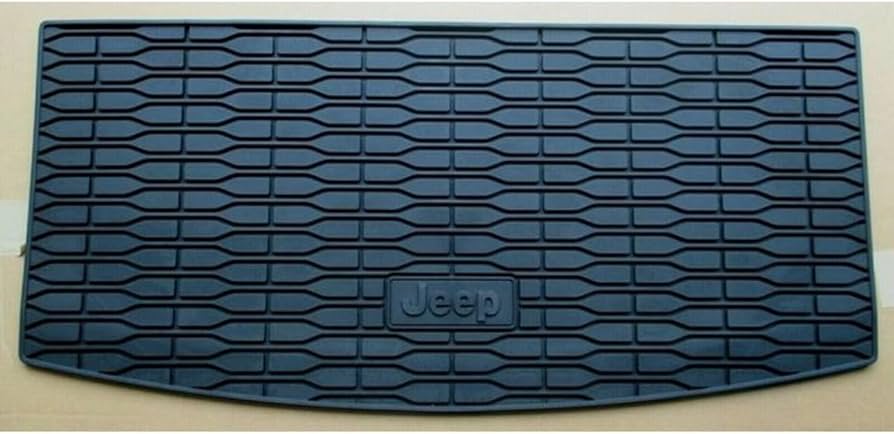 Килимок багажного відділення гумовий, короткий, Gr Cherokee 3r (38936)