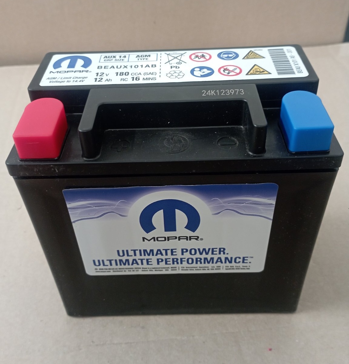 Батарея акумуляторна 12Ah / 180CCA (EN), AGM тип (43403)