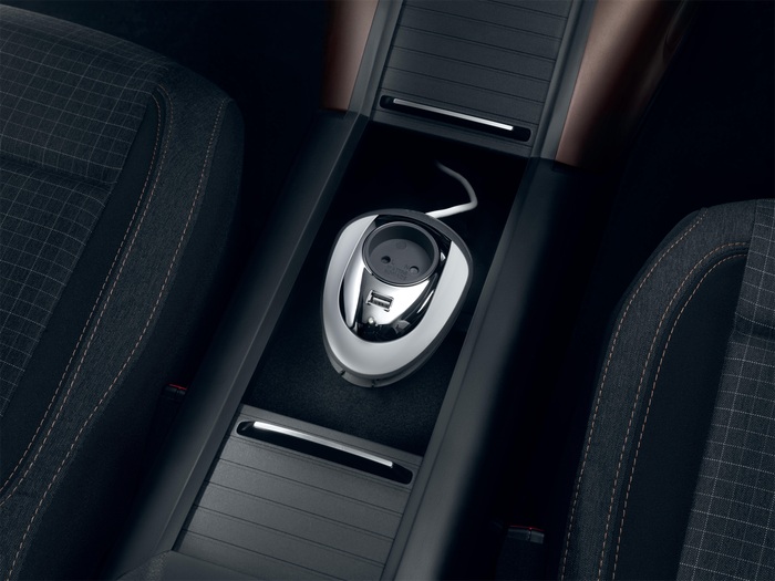 Інвертор живлення 12В/230 (максимальною потужністю 150W) (39023)